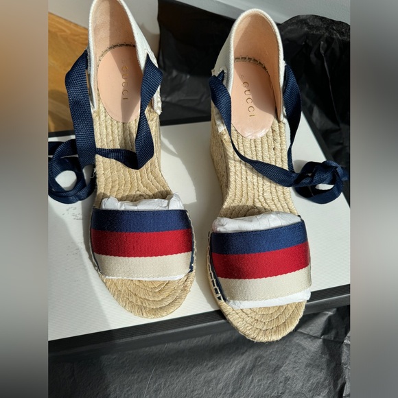 GUCCI
Canvas Sylvie Web Ankle Wrap
Espadrille Wedge Sandals - Picture 10 of 12